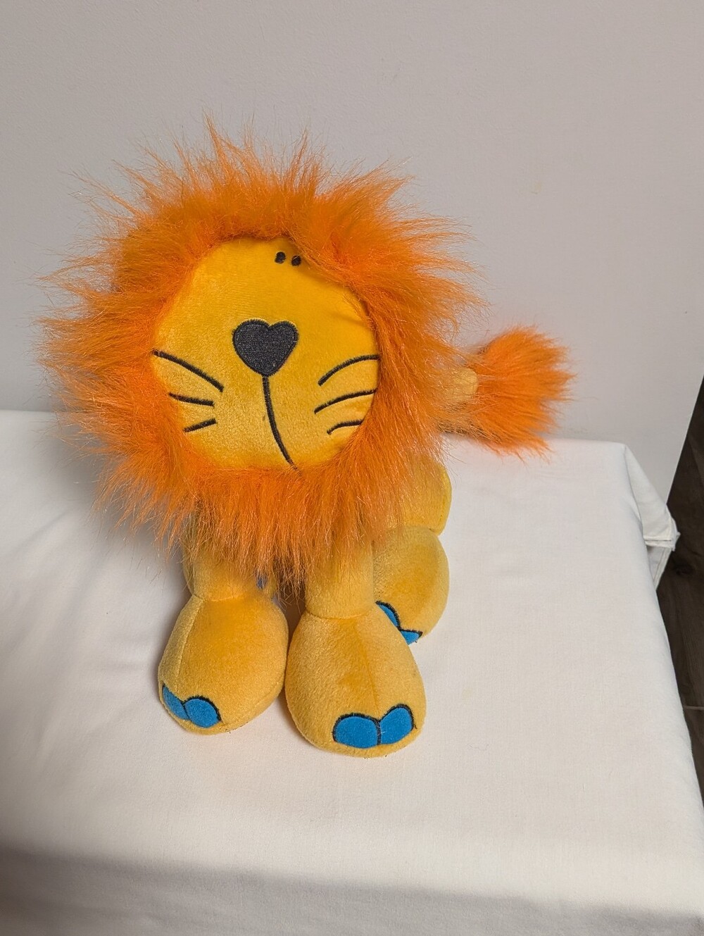Bang On The Door. Orange Plush Lion with Bright Orange Mane. Weighted Feet. GUC.